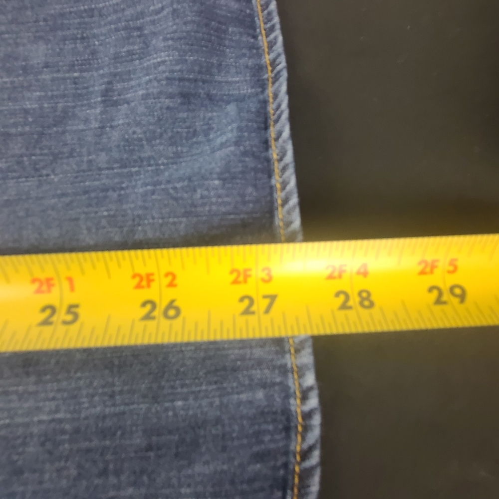 CAbi Denim Chambray Long-sleeved Button-Up # 970 Blue Med. - Picture 12 of 14